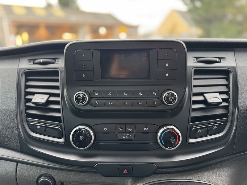 Ford Transit 350 EcoBlue Leader - U1951