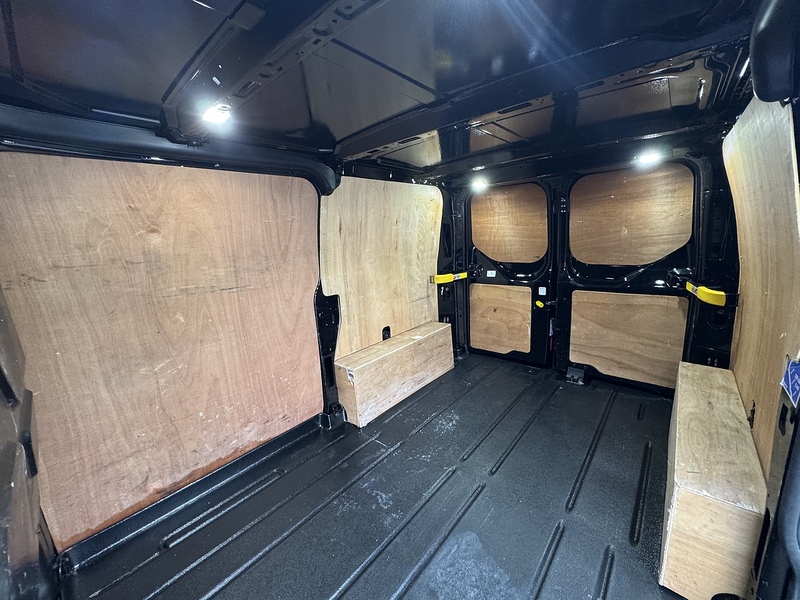 Ford Transit Custom 280 EcoBlue Limited - U1952