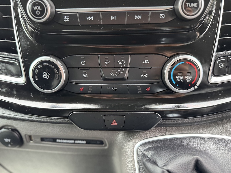 Ford Transit Custom 280 EcoBlue Limited - U1952