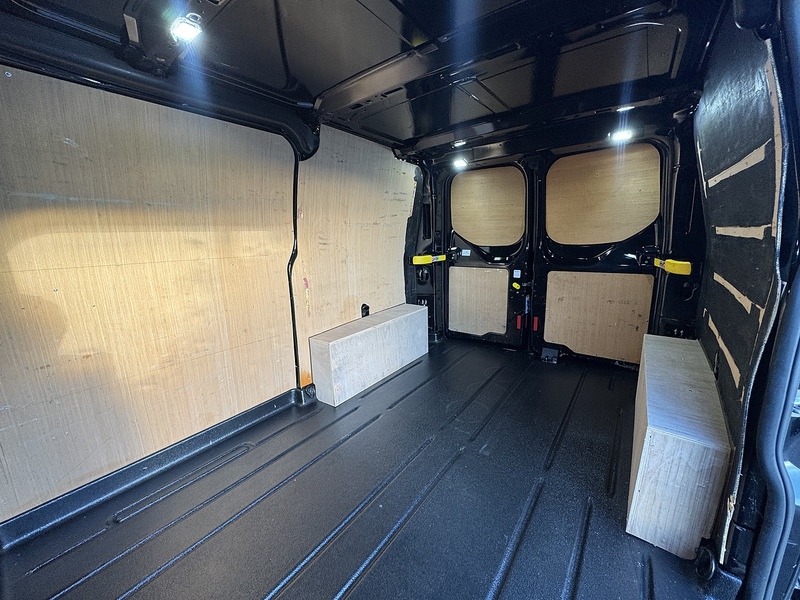 Ford Transit Custom 280 EcoBlue Limited - U1953