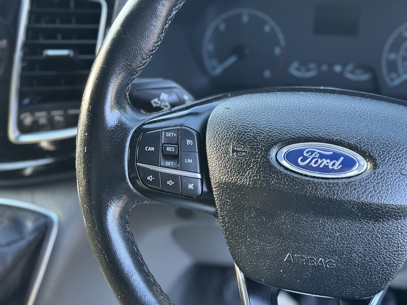 Ford Transit Custom 280 EcoBlue Limited - U1953