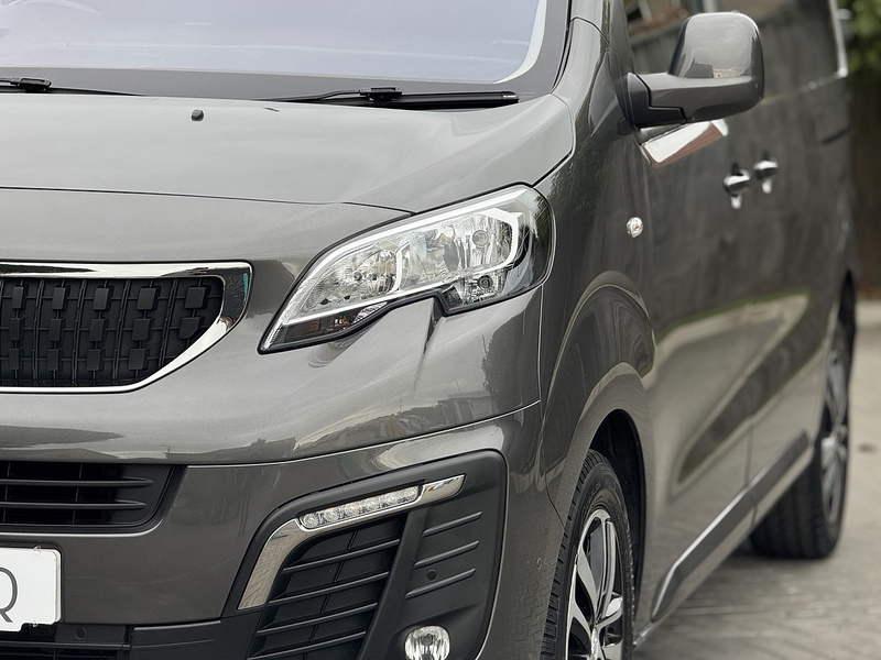 Peugeot Expert BlueHDi 1200 Asphalt - U1954