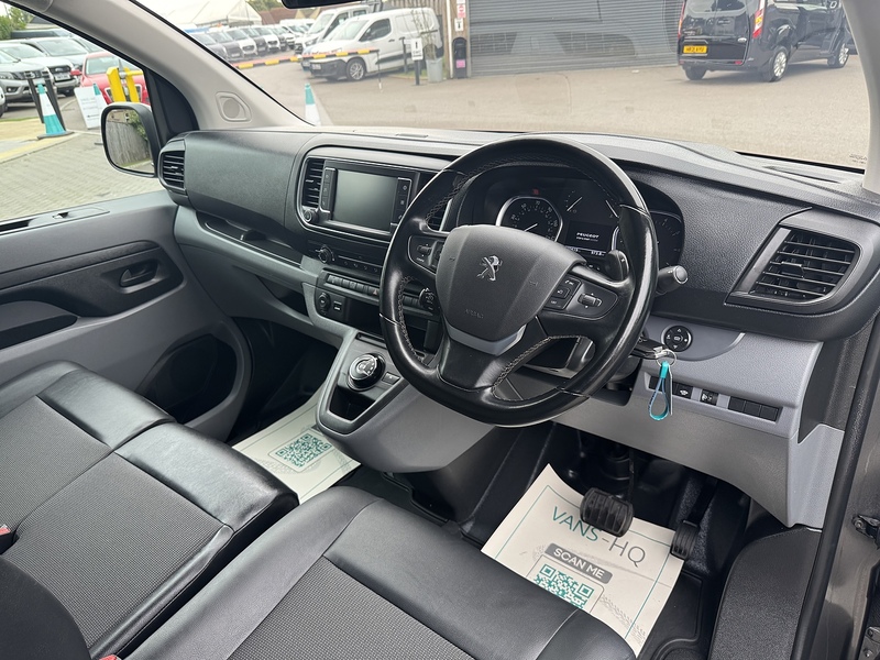 Peugeot Expert BlueHDi 1200 Asphalt - U1954