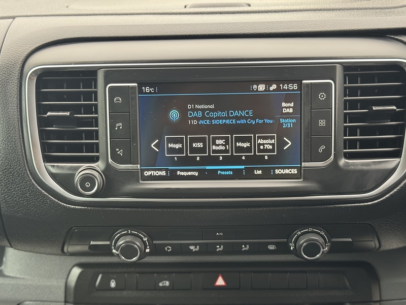 Peugeot Expert BlueHDi 1200 Asphalt - U1954