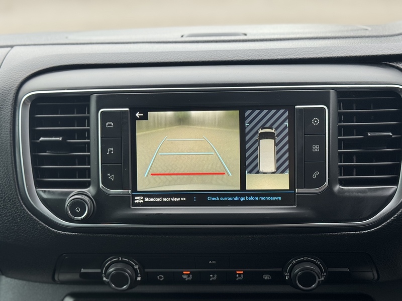 Peugeot Expert BlueHDi 1200 Asphalt - U1954