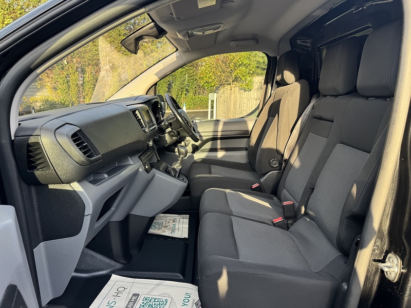 Citroen Dispatch BlueHDi 1400 Driver Pro M - U1964