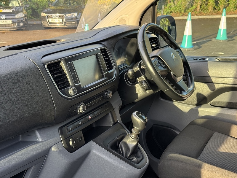 Citroen Dispatch BlueHDi 1400 Driver Pro M - U1964