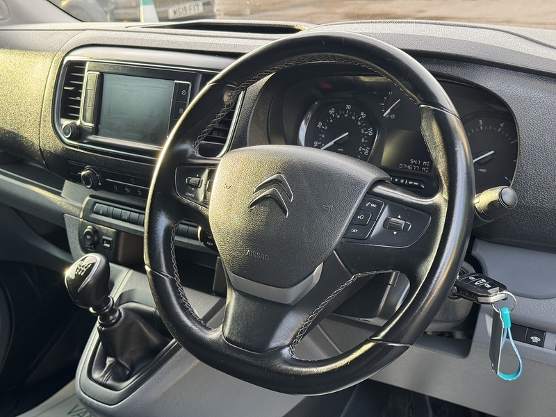 Citroen Dispatch BlueHDi 1400 Driver Pro M - U1964