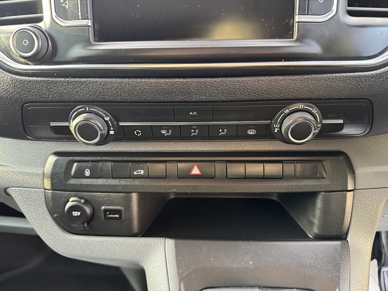 Citroen Dispatch BlueHDi 1400 Driver Pro M - U1964