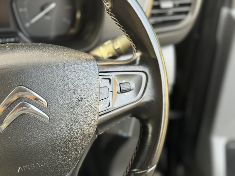 Citroen Dispatch BlueHDi 1400 Driver Pro M - U1964