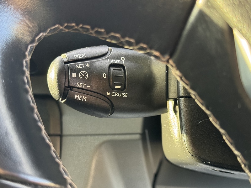 Citroen Dispatch BlueHDi 1400 Driver Pro M - U1964