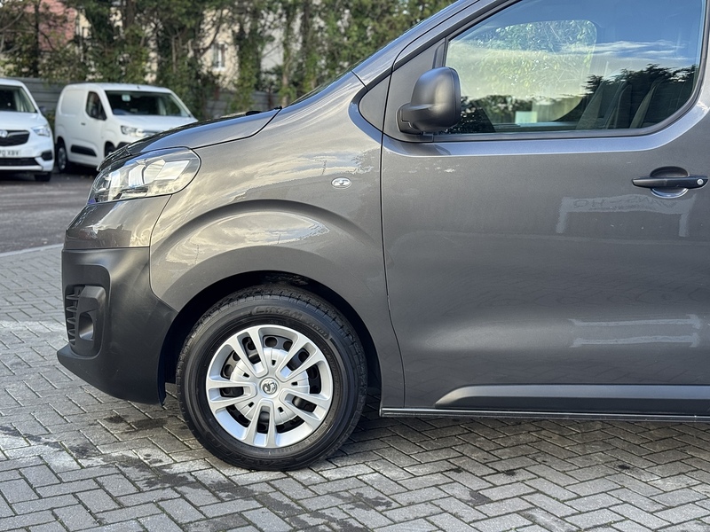 Vauxhall Vivaro Turbo D 2900 Dynamic - U1965