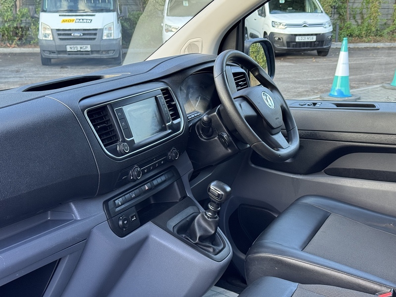 Vauxhall Vivaro Turbo D 2900 Dynamic - U1965