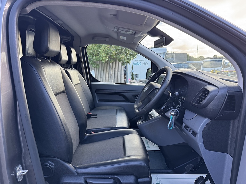 Vauxhall Vivaro Turbo D 2900 Dynamic - U1965