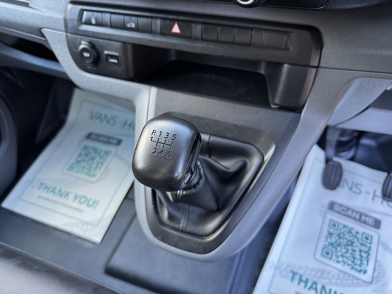 Vauxhall Vivaro Turbo D 2900 Dynamic - U1965