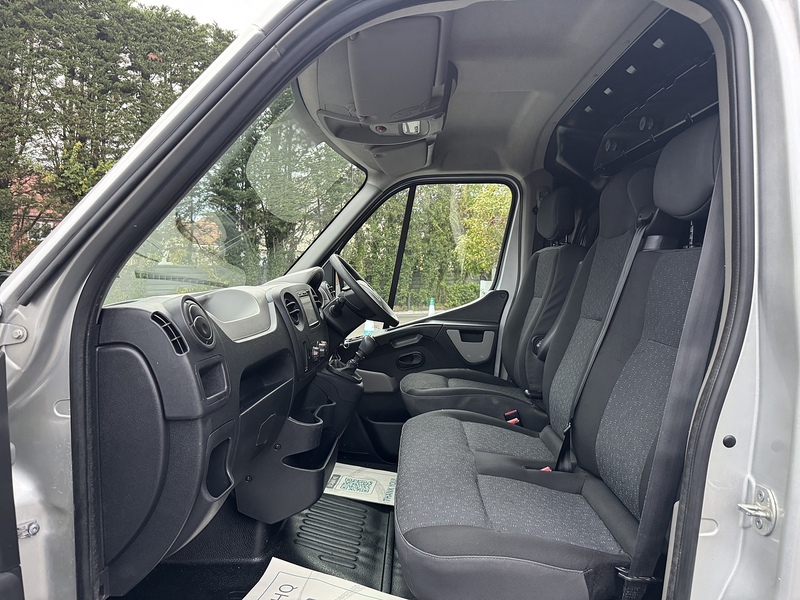 Vauxhall Movano CDTi 3500 BiTurbo - U1966