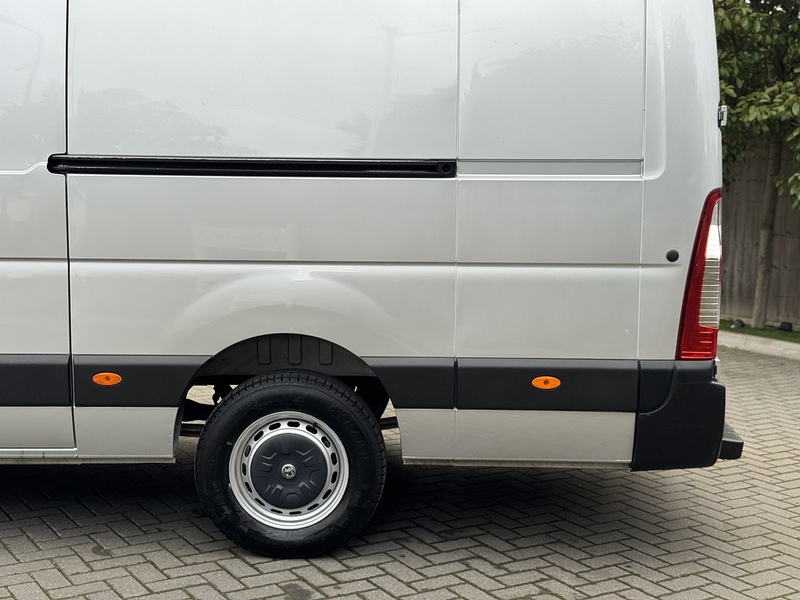 Vauxhall Movano CDTi 3500 BiTurbo - U1966