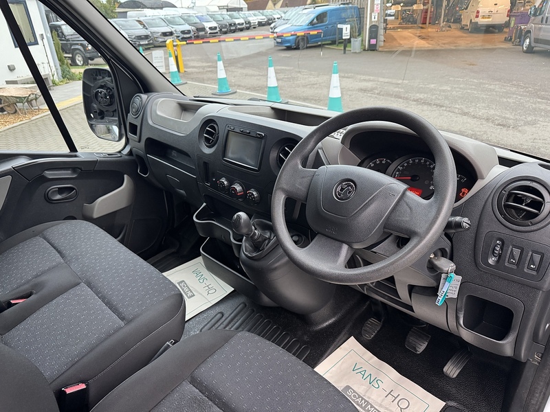 Vauxhall Movano CDTi 3500 BiTurbo - U1966