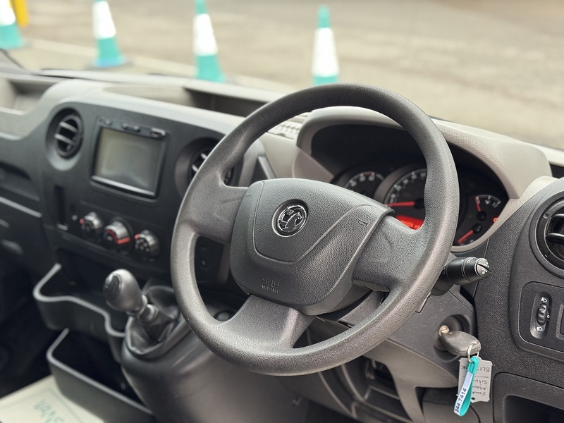 Vauxhall Movano CDTi 3500 BiTurbo - U1966