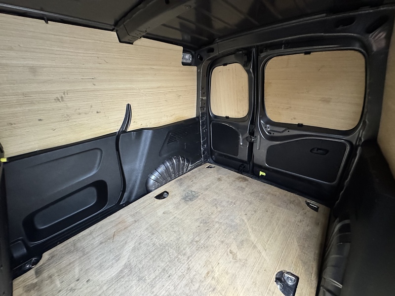 Citroen Berlingo BlueHDi 1000 Driver Edition M - U1967