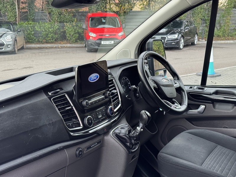 Ford Transit Custom 300 EcoBlue Limited - U1969