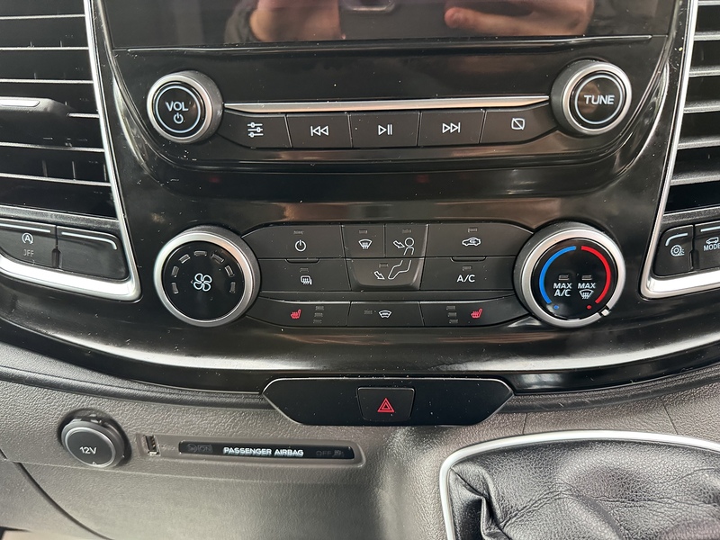 Ford Transit Custom 300 EcoBlue Limited - U1969