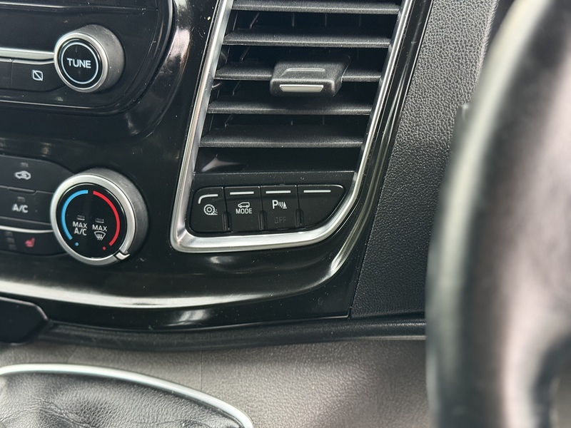 Ford Transit Custom 300 EcoBlue Limited - U1969