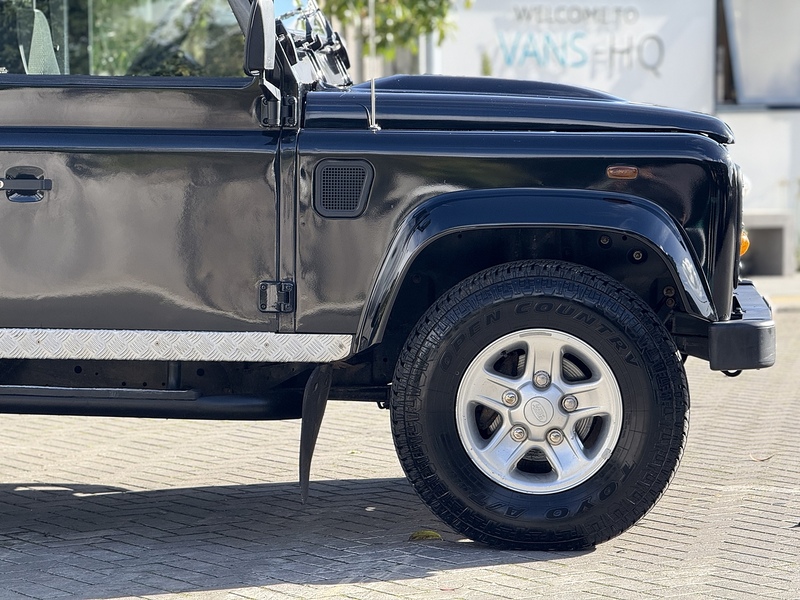 Land Rover Defender 90 TDCi - U1973