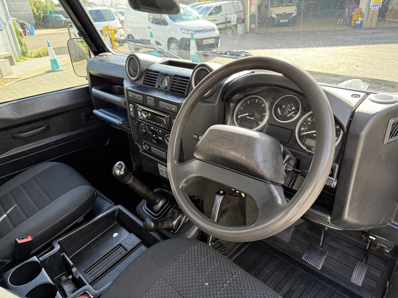 Land Rover Defender 90 TDCi - U1973