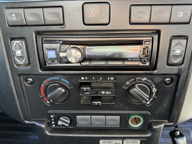 Land Rover Defender 90 TDCi - U1973