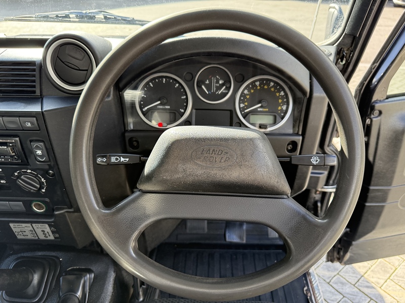 Land Rover Defender 90 TDCi - U1973