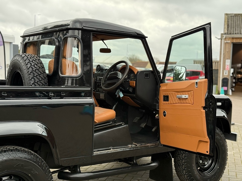 Land Rover Defender 90 TDCi - U1973