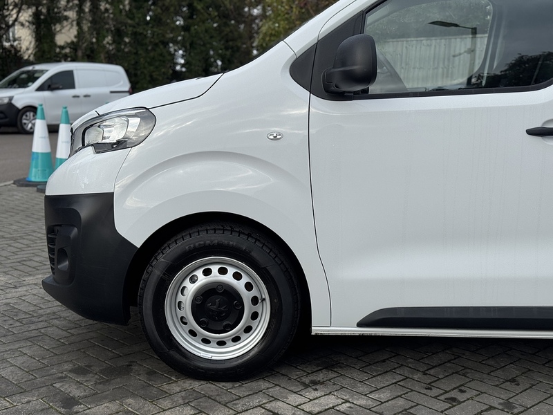 Peugeot Expert BlueHDi 1000 Professional Premium + - U1977