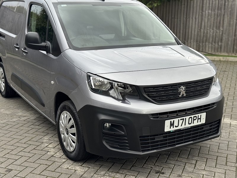 Peugeot Partner BlueHDi 950 Professional Premium - U1978