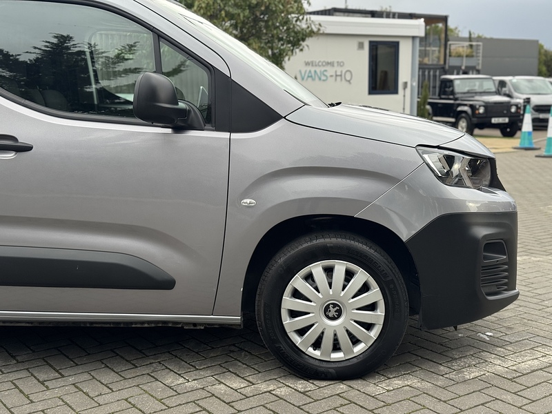 Peugeot Partner BlueHDi 950 Professional Premium - U1978