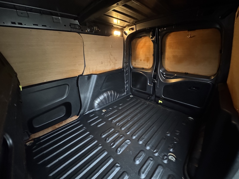 Peugeot Partner BlueHDi 650 Professional - U1980