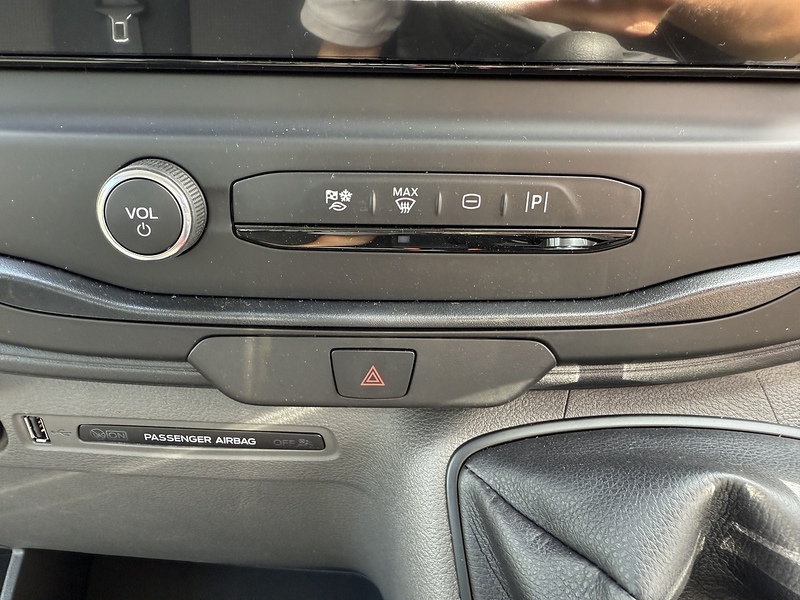 Ford Transit 350 EcoBlue Leader - U1988