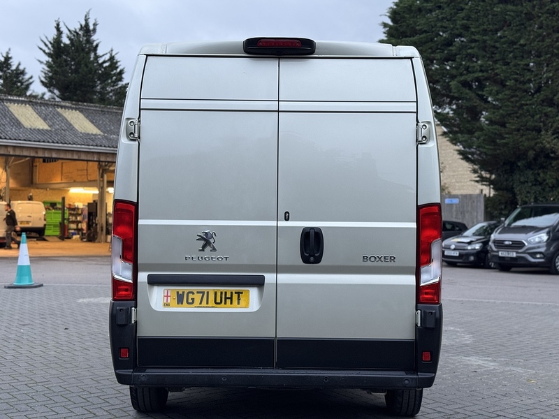 Peugeot Boxer BlueHDi 335 Asphalt - U1990