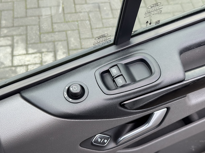 Ford Transit Custom 300 EcoBlue Limited - U1993