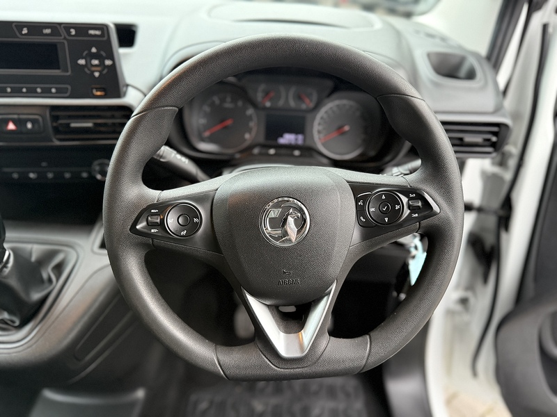 Vauxhall Combo Turbo D 2300 Sportive - U1995