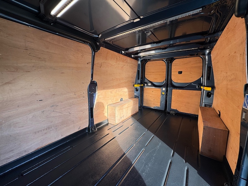 Ford Transit Custom 300 EcoBlue Limited - U2001