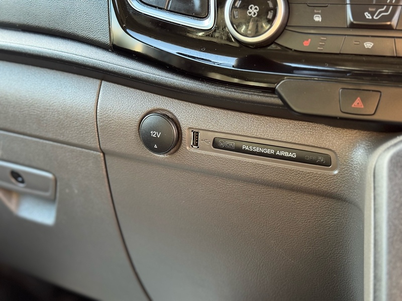 Ford Transit Custom 300 EcoBlue Limited - U2001