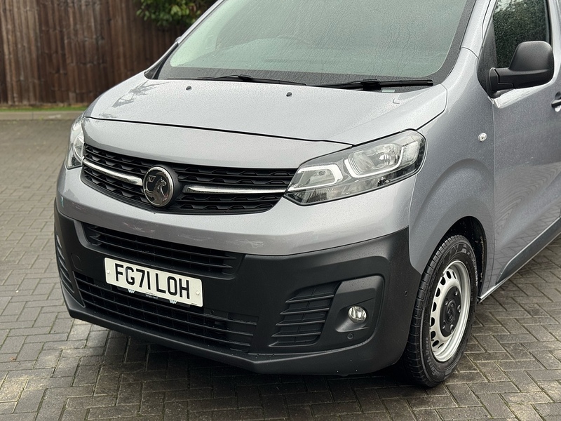 Vauxhall Vivaro Turbo D 3100 Dynamic - U2009