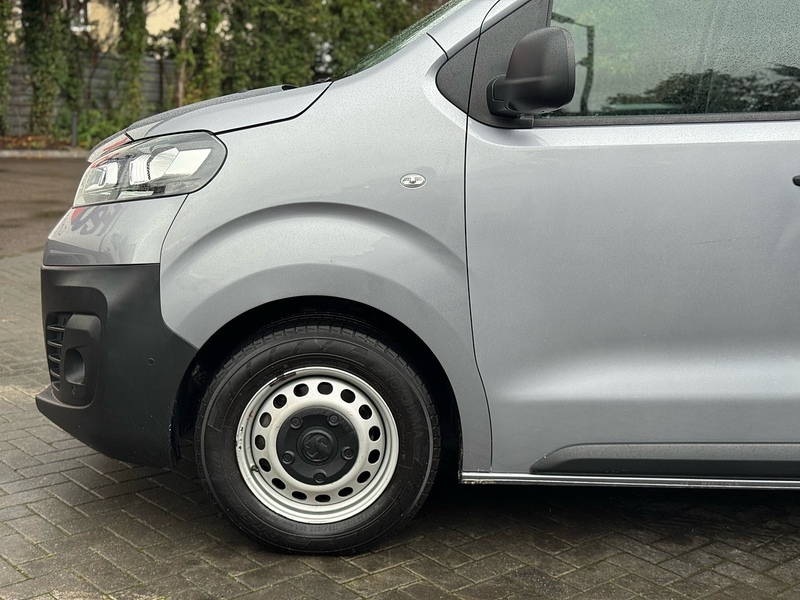 Vauxhall Vivaro Turbo D 3100 Dynamic - U2009