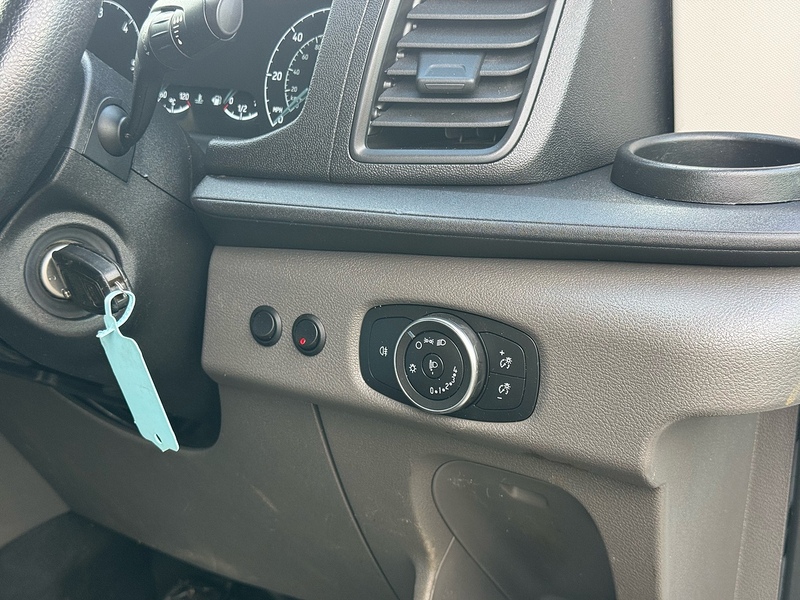 Ford Transit 350 EcoBlue Leader - U2020