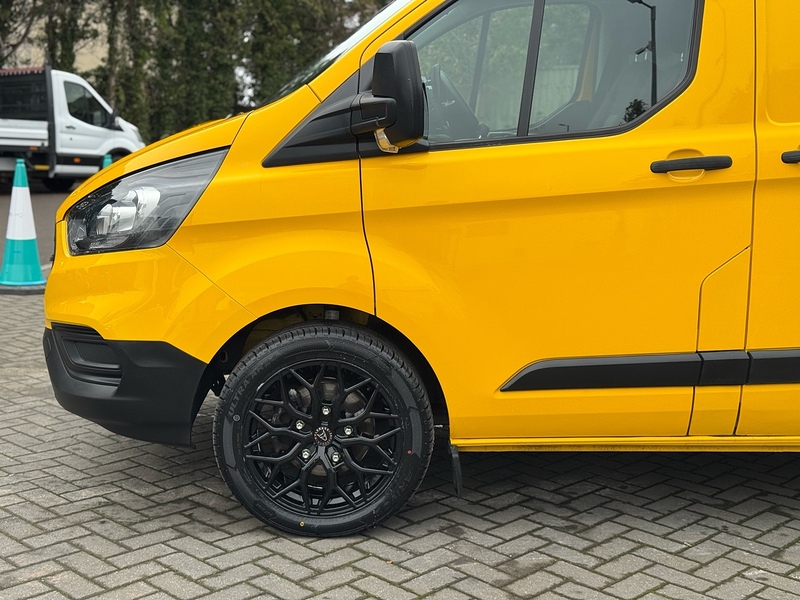 Ford Transit Custom 340 EcoBlue Leader - U2025