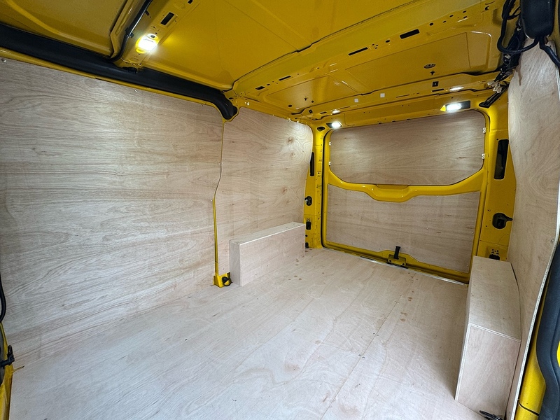 Ford Transit Custom 340 EcoBlue Leader - U2025