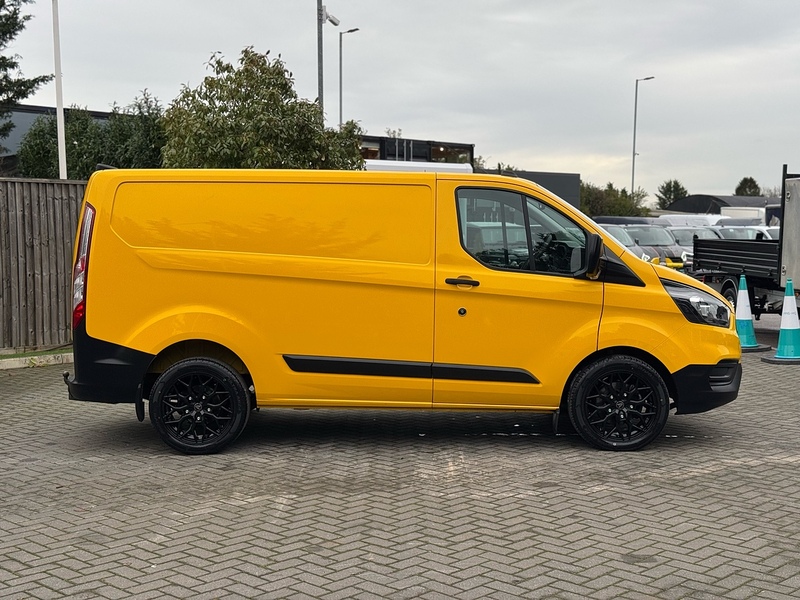 Ford Transit Custom 340 EcoBlue Leader - U2025