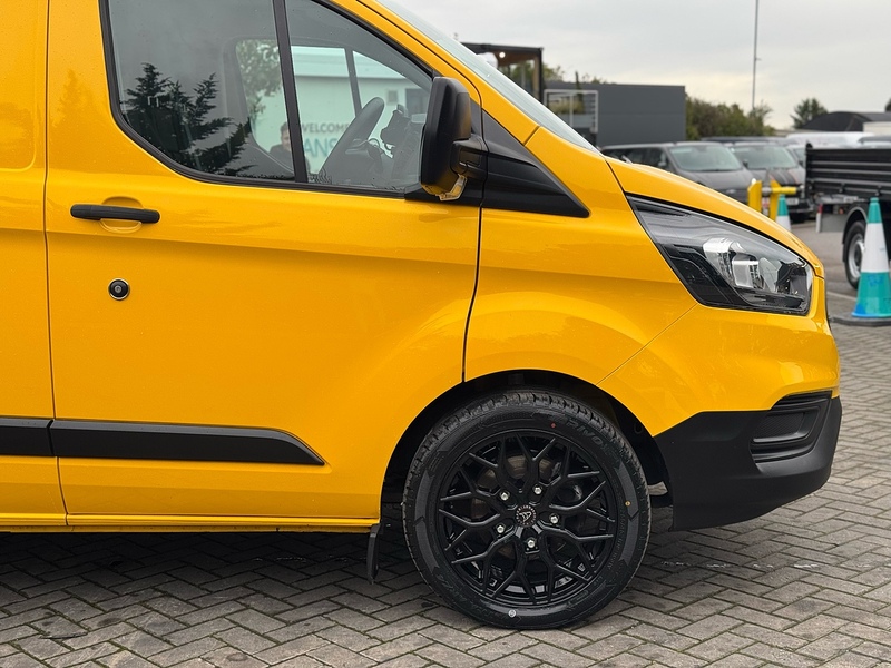Ford Transit Custom 340 EcoBlue Leader - U2025