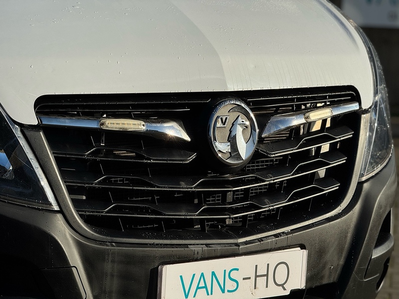 Vauxhall Movano CDTi 3500 BiTurbo Edition - U2038